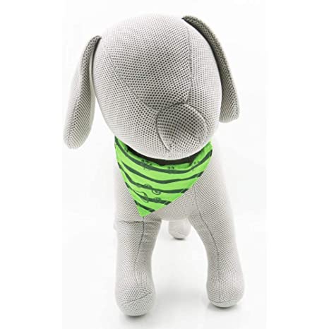 Trixie:- Collar with Neckerchief for Dog | Adjustable Nylon Dog Collar with Plastic Buckle for Closure | with Removable Polyester Neckerchief | Great for All Breeds – (43–55 cm/25 mm M-L) Apple